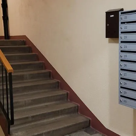 Near The Center And Airport 塔林